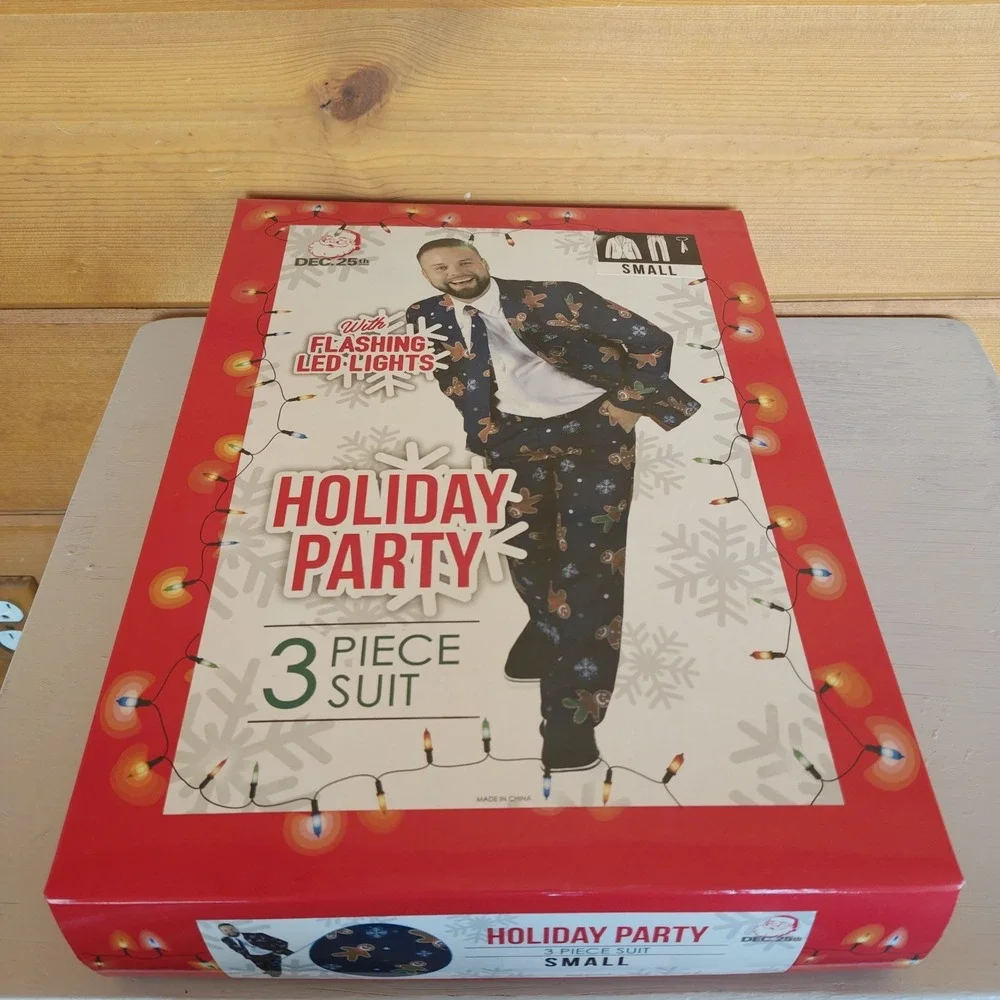 Holiday Party 3 Piece Suit Gingerbread Man With‎ LED Flashing Lights NIB Small